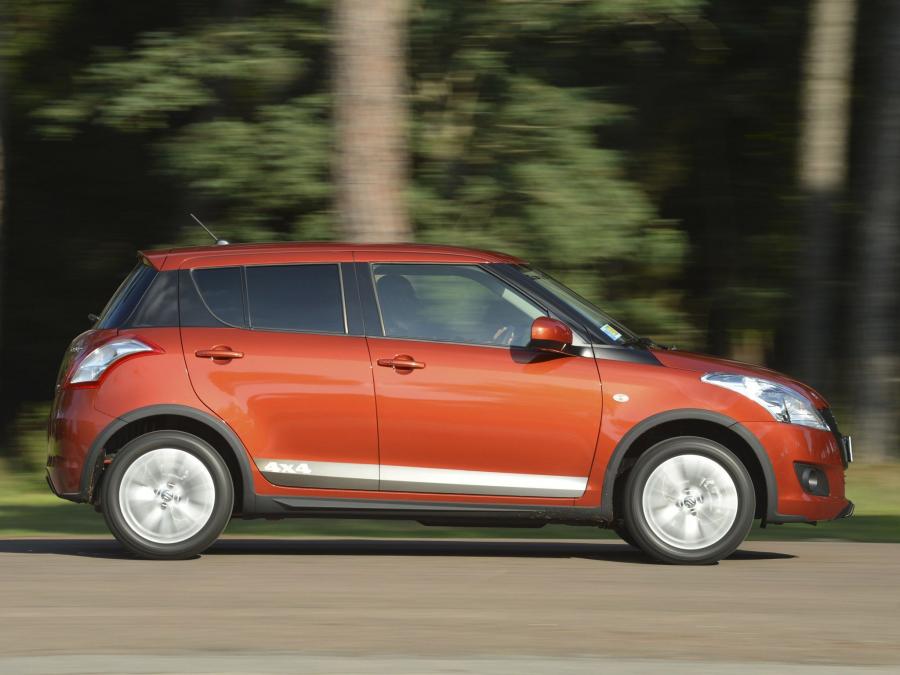  Suzuki Swift OutDoor 2012 года  (фото 10 из 14)